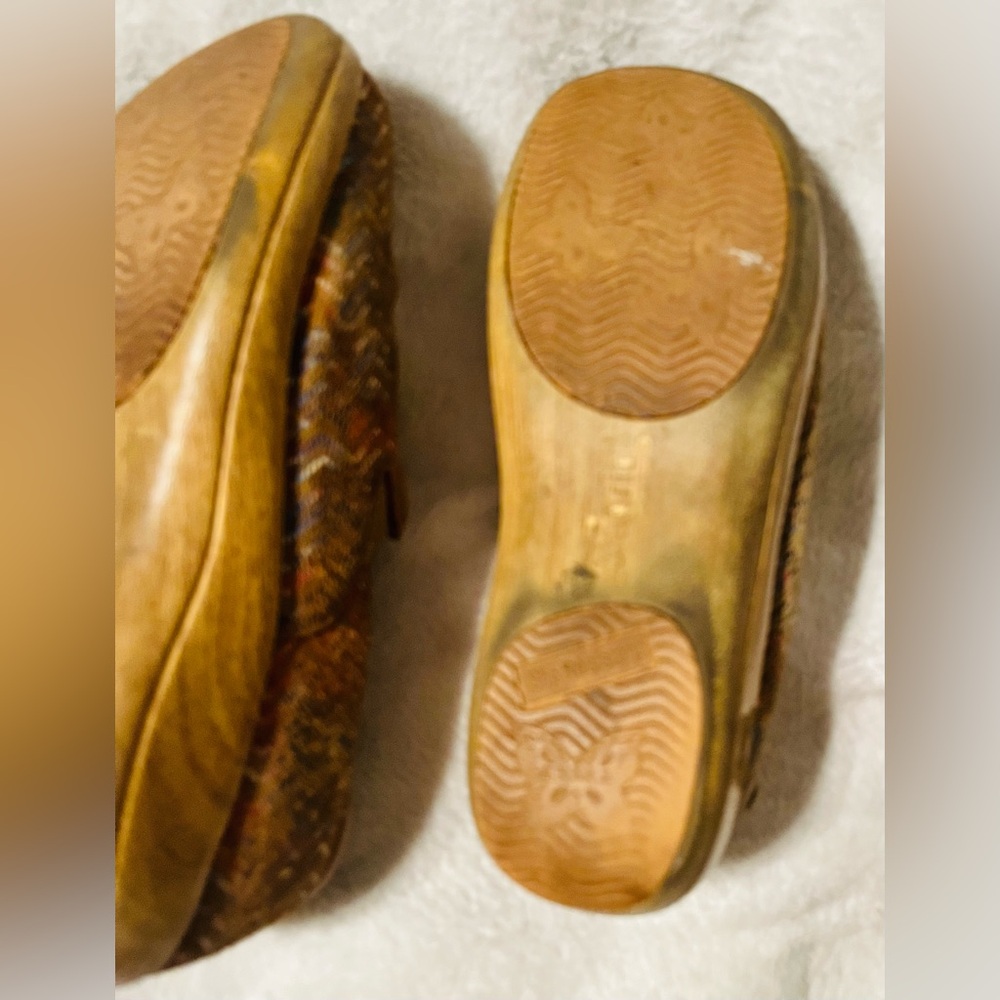 ALEGRIA Keli Clogs Ric Rack Tan Sz 37 (7.5) - Picture 9 of 10